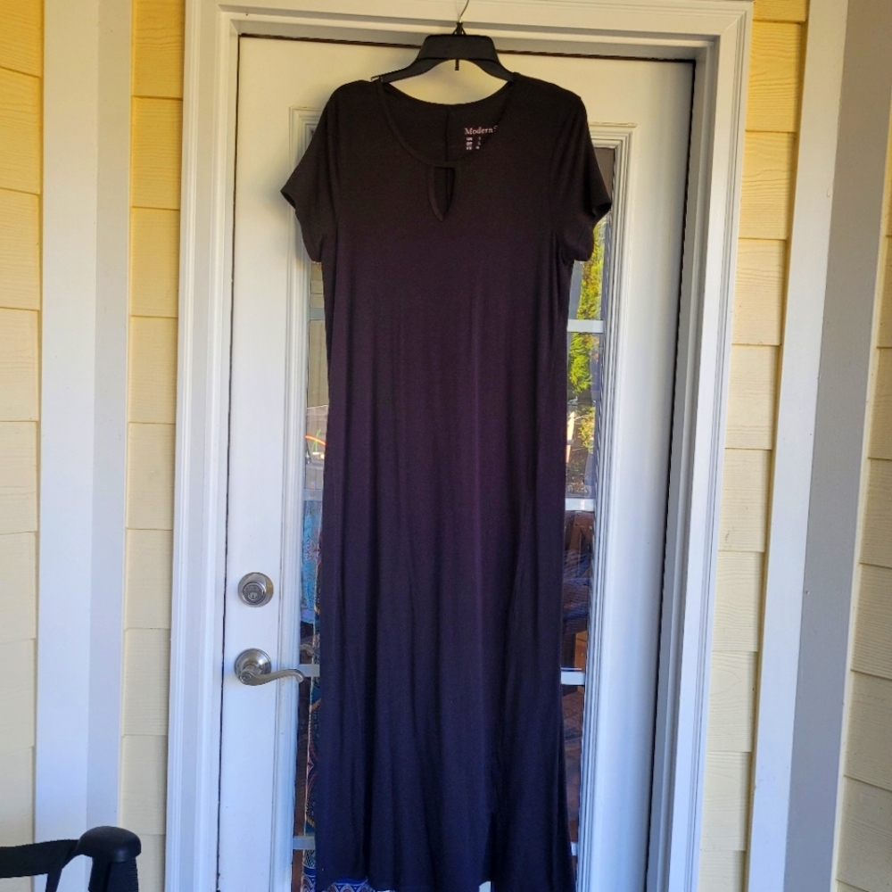 Long Black Dress with Short Sleeves Size L